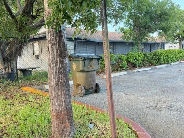 Ver detalles / 0 1733 sq. ft. $ 2026-07-08 0 foto