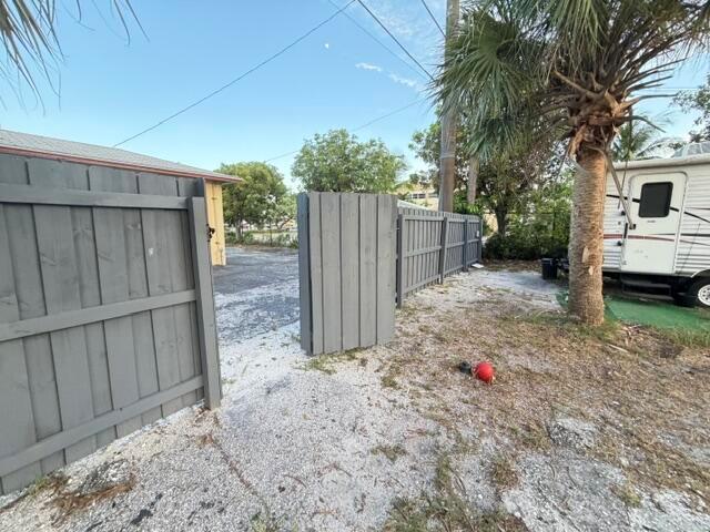 Ver detalles / 0 1733 sq. ft. $ 2026-07-08 0 foto