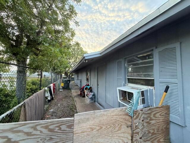 Ver detalles / 0 1733 sq. ft. $ 2026-07-08 0 foto