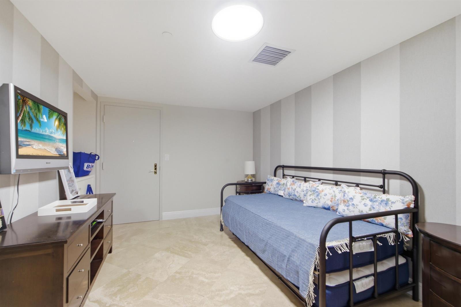 Photo of 9595 Collins #N10i, Surfside, Florida, 33154 - 17__d4s1119