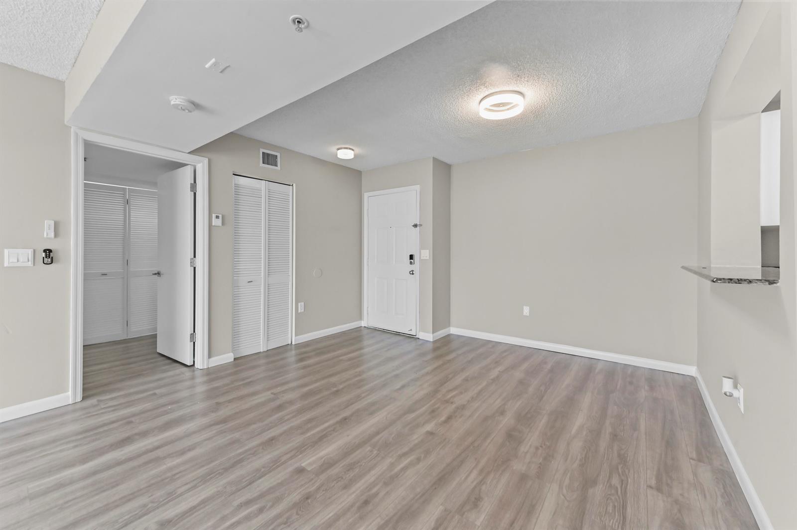 Photo of 2711 Ocean Club  #207, Hollywood, Florida, 33019 - 07 Dining area 03