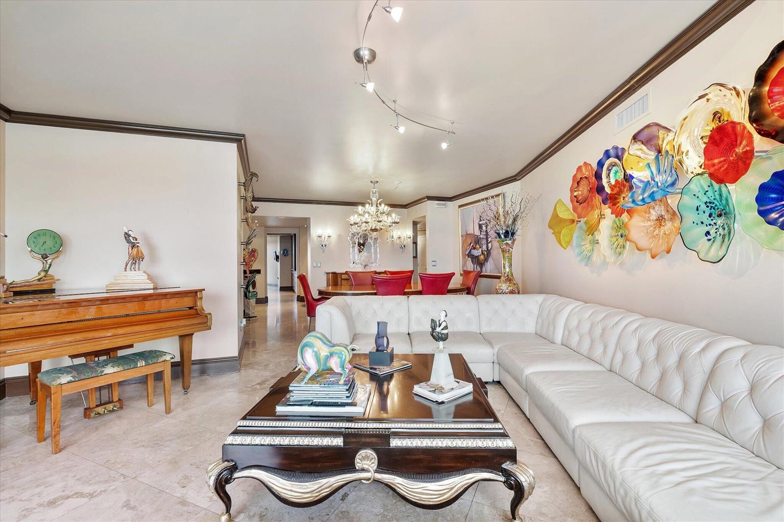 Photo of 3101 Ocean  #2707, Hollywood, Florida, 33019 - 11-3101 S Ocean Dr apt 2707_011