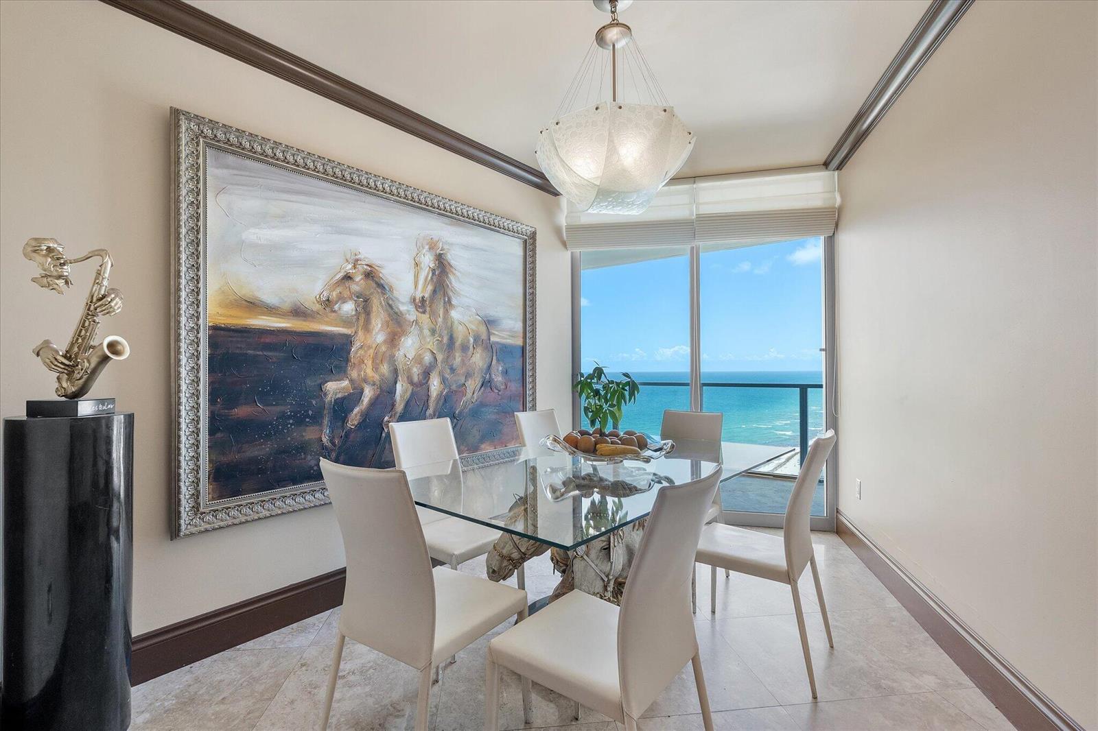 Photo of 3101 Ocean  #2707, Hollywood, Florida, 33019 - 18-3101 S Ocean Dr apt 2707_018