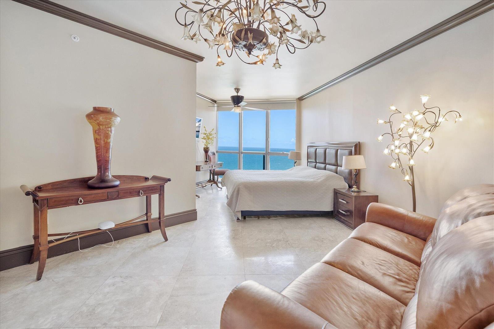 Photo of 3101 Ocean  #2707, Hollywood, Florida, 33019 - 21-3101 S Ocean Dr apt 2707_021