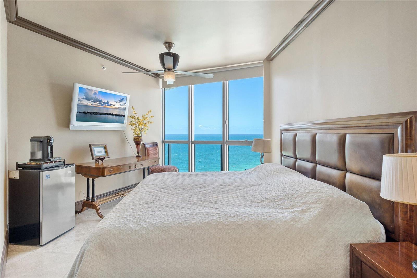 Photo of 3101 Ocean  #2707, Hollywood, Florida, 33019 - 22-3101 S Ocean Dr apt 2707_022