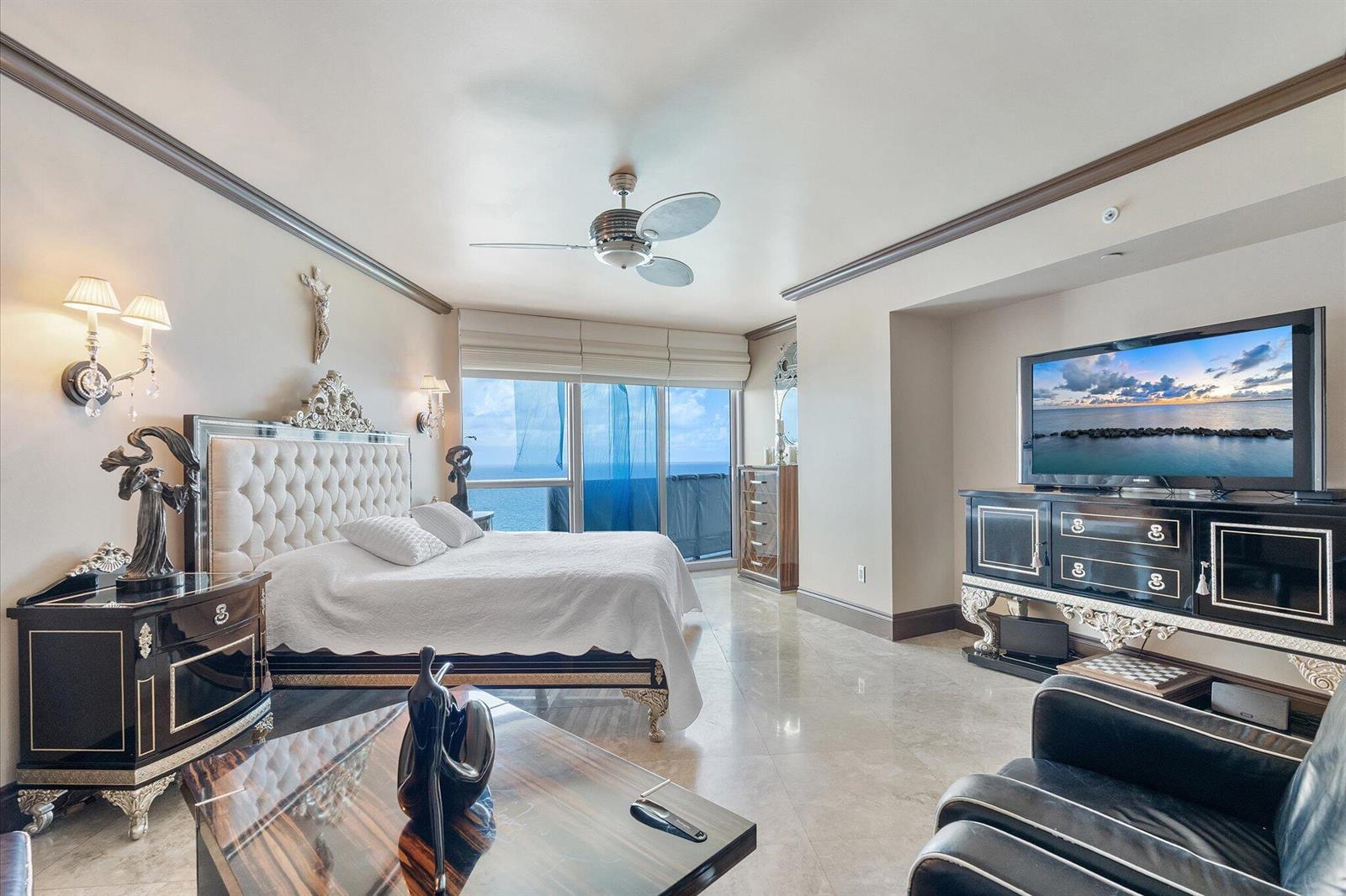 Photo of 3101 Ocean  #2707, Hollywood, Florida, 33019 - 29-3101 S Ocean Dr apt 2707_029