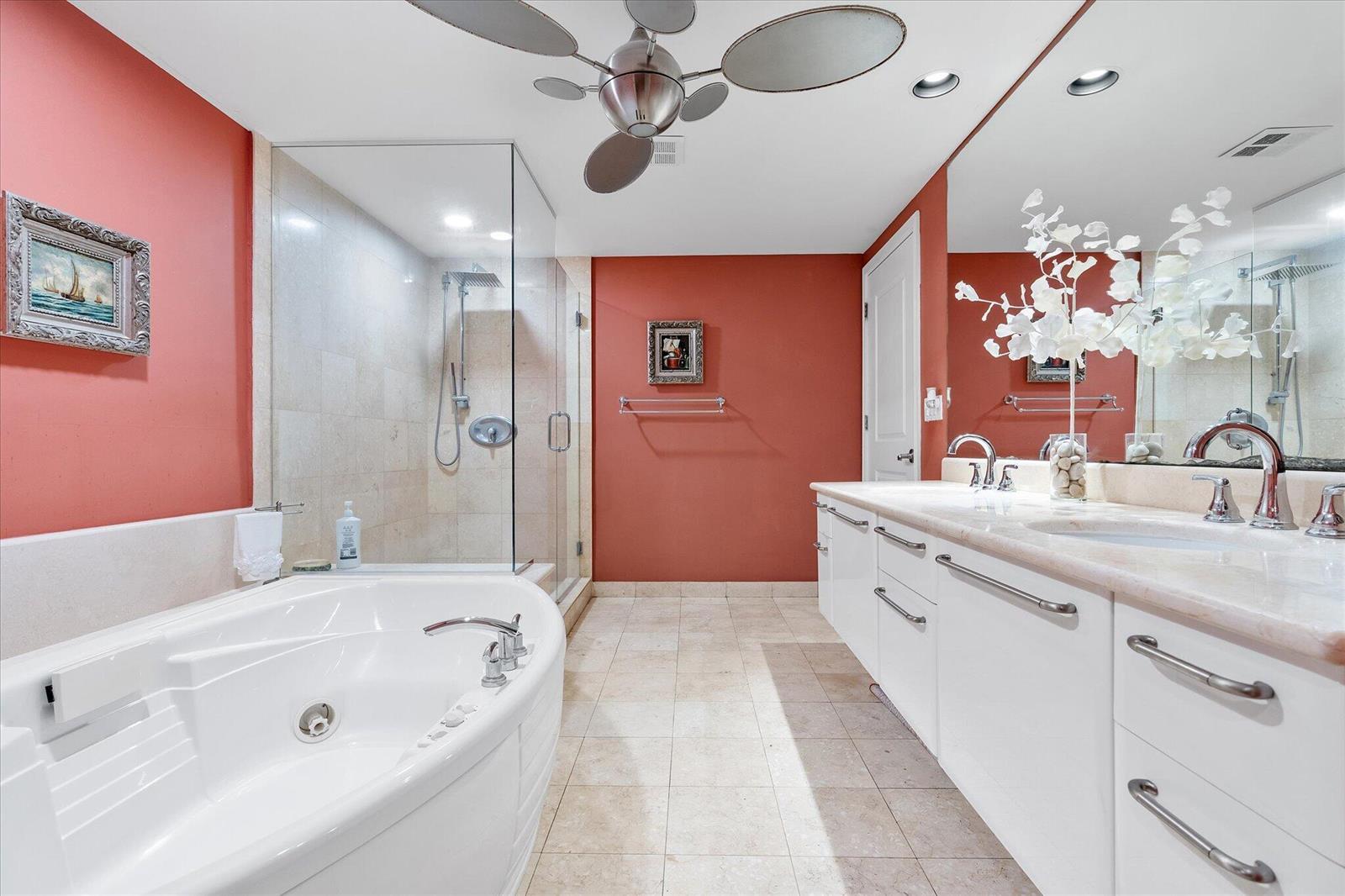 Photo of 3101 Ocean  #2707, Hollywood, Florida, 33019 - 33-3101 S Ocean Dr apt 2707_033