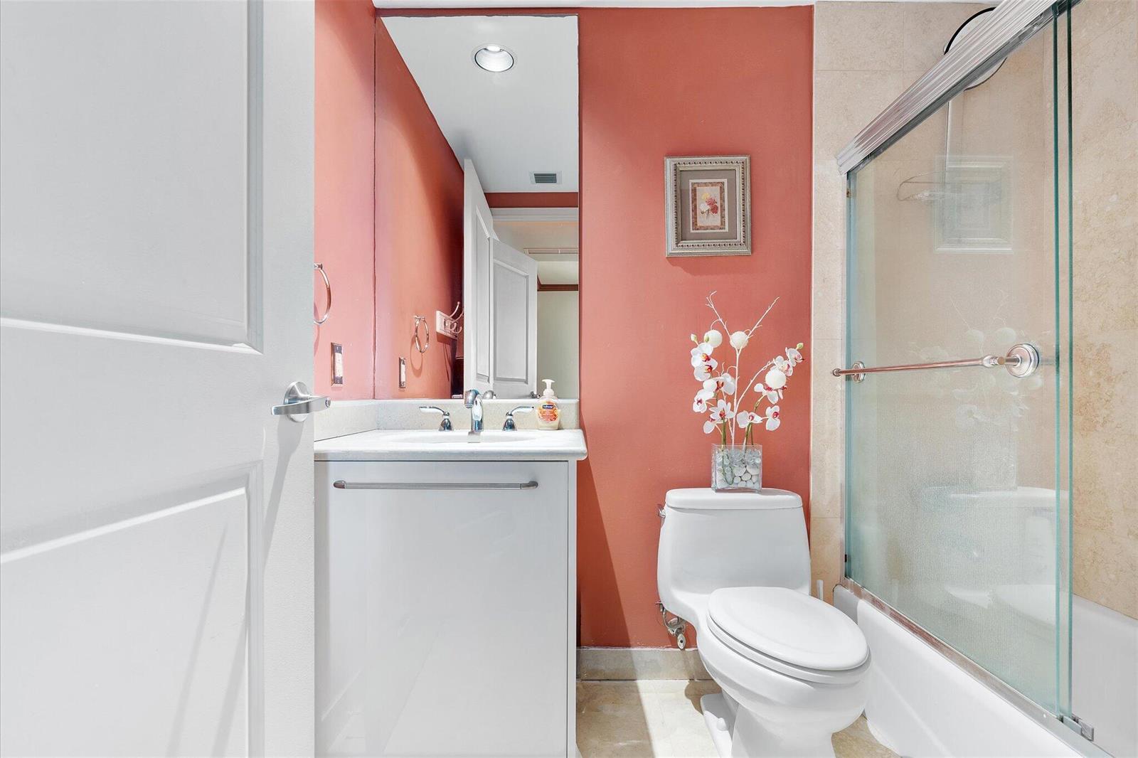 Photo of 3101 Ocean  #2707, Hollywood, Florida, 33019 - 36-3101 S Ocean Dr apt 2707 missing room