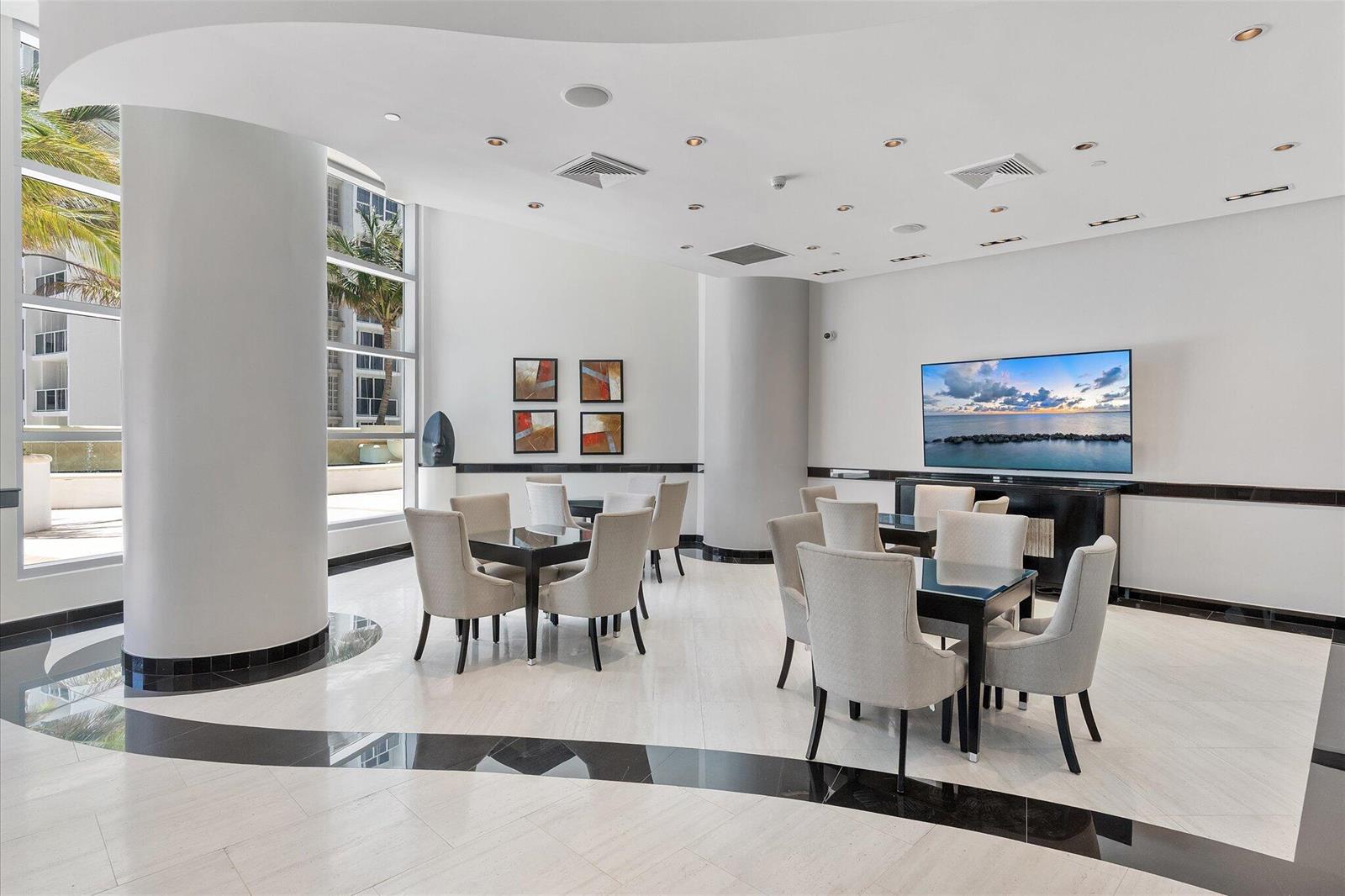 Photo of 3101 Ocean  #2707, Hollywood, Florida, 33019 - 51-3101 S Ocean Dr apt 2707_045