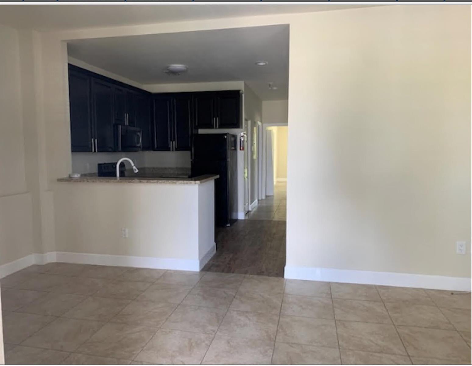   / 0 3400 sq. ft. $ 2026-07-12 0 Photo