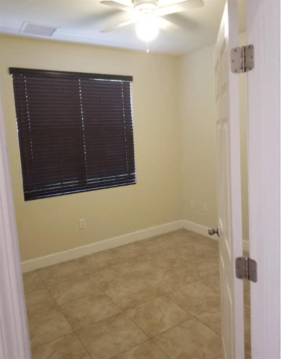   / 0 3400 sq. ft. $ 2026-07-12 0 Photo