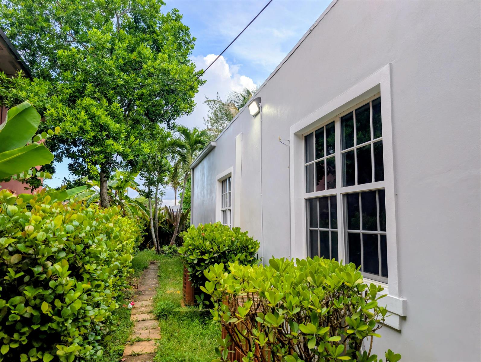   / 0 3400 sq. ft. $ 2026-07-08 0 Photo