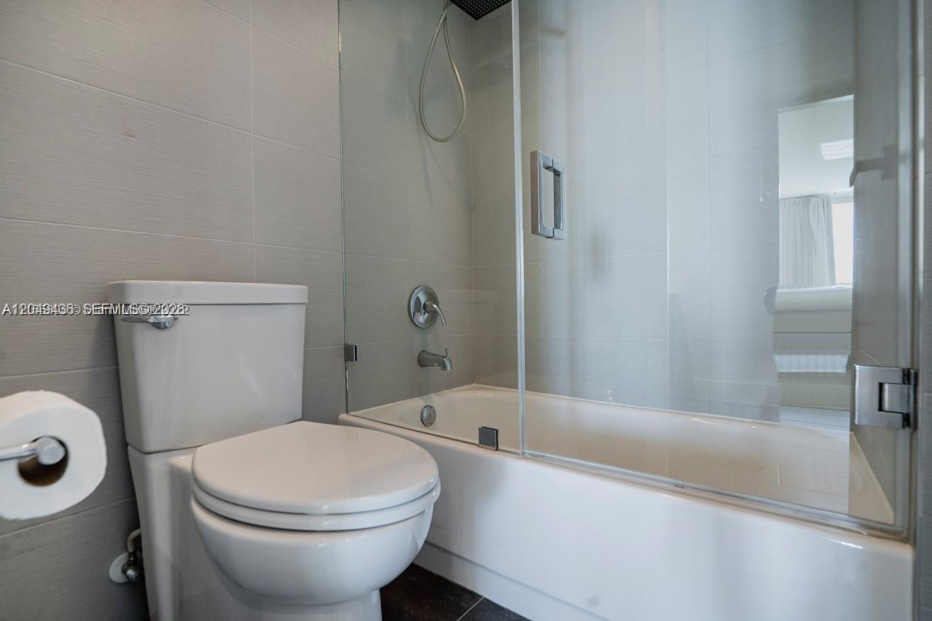 See details 1622 2 / 2 1357 sq. ft. $ 2026-07-07 0 Photo