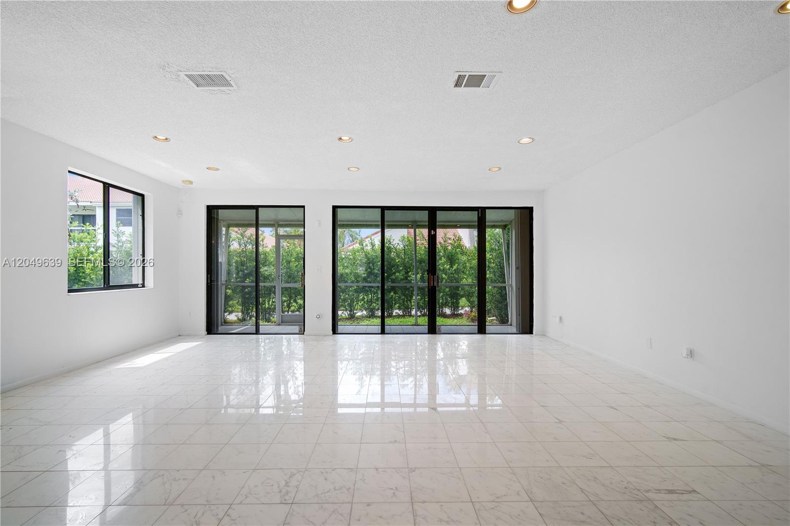 Photo 3 of Marina Cove Cir