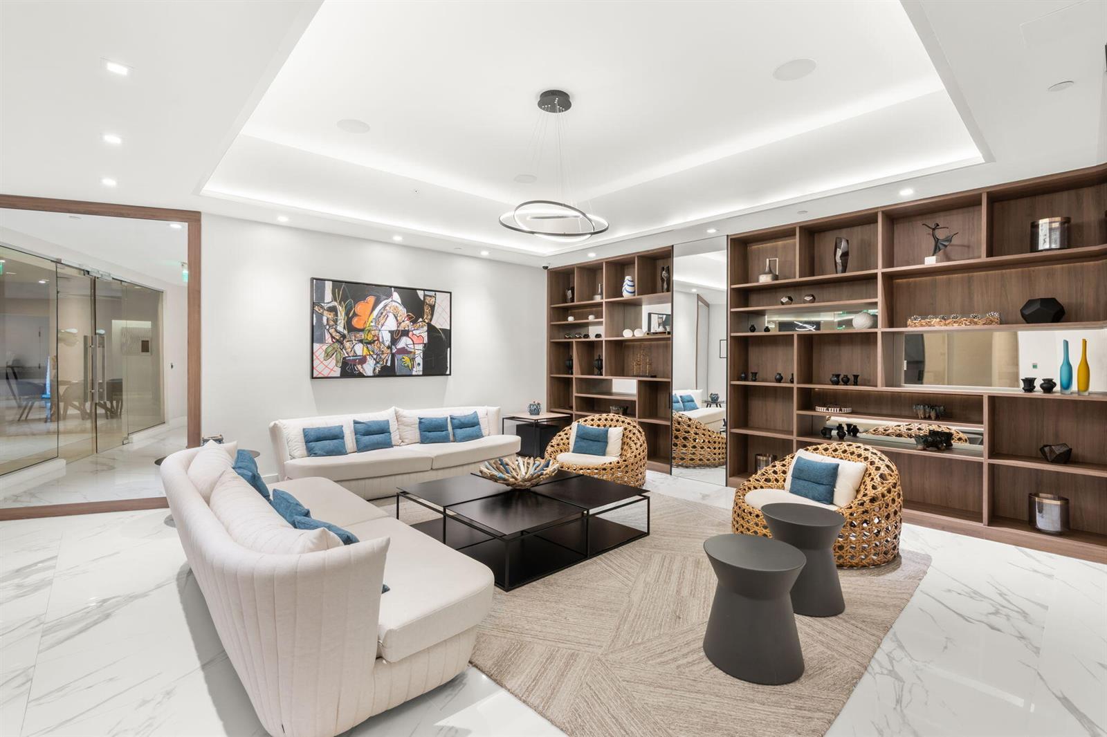 305 2 / 2 1230 sq. ft. $ 2026-07-22 0 foto