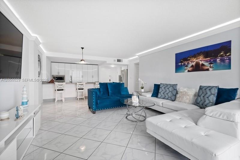 Photo of 3800 Ocean Dr  #410, Hollywood, Florida, 33019 - 