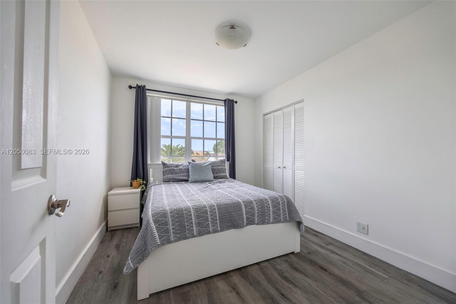 See details / 2624 sq. ft. $ 2026-07-08 0 Photo