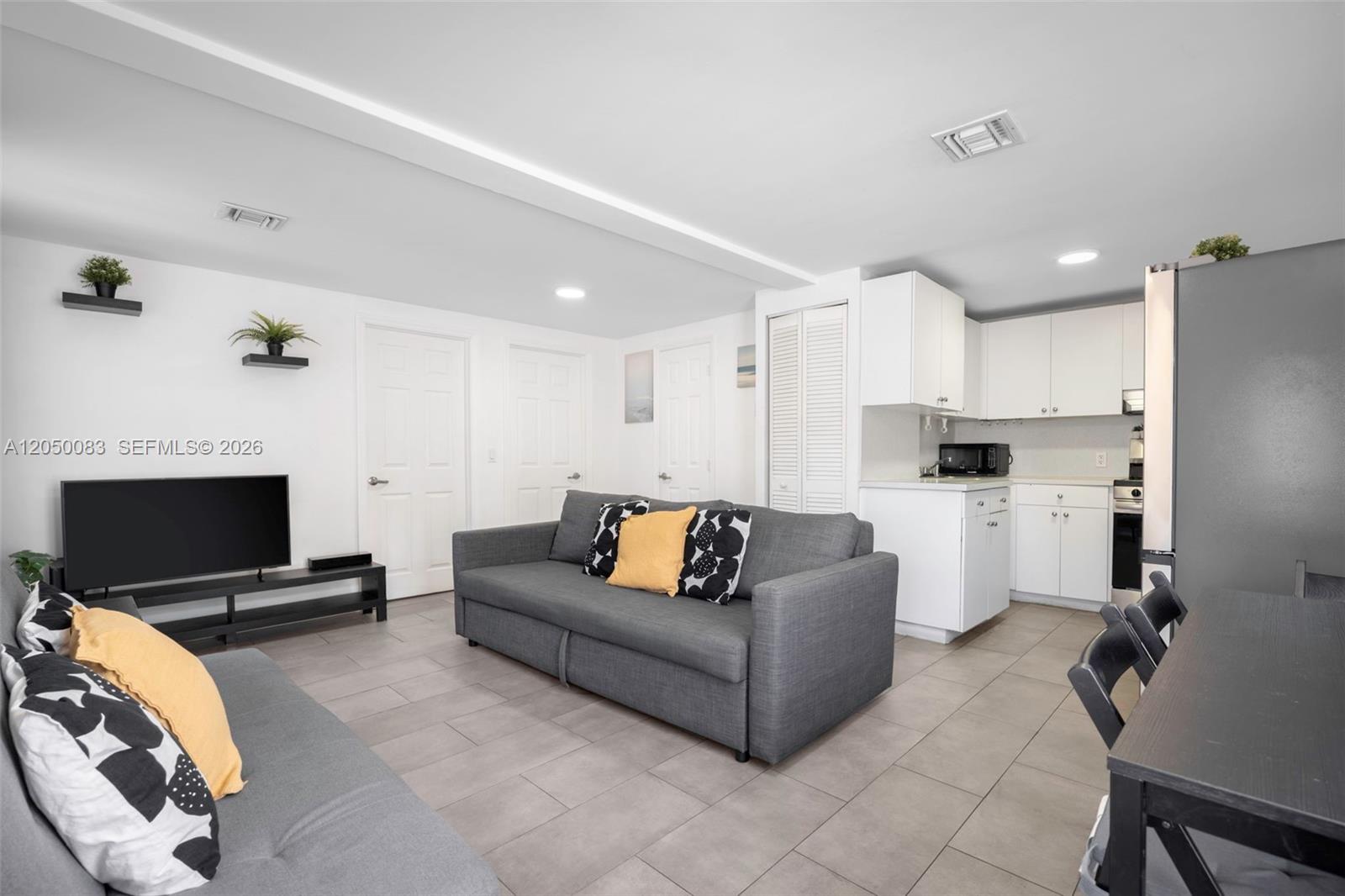 See details / 2624 sq. ft. $ 2026-07-08 0 Photo