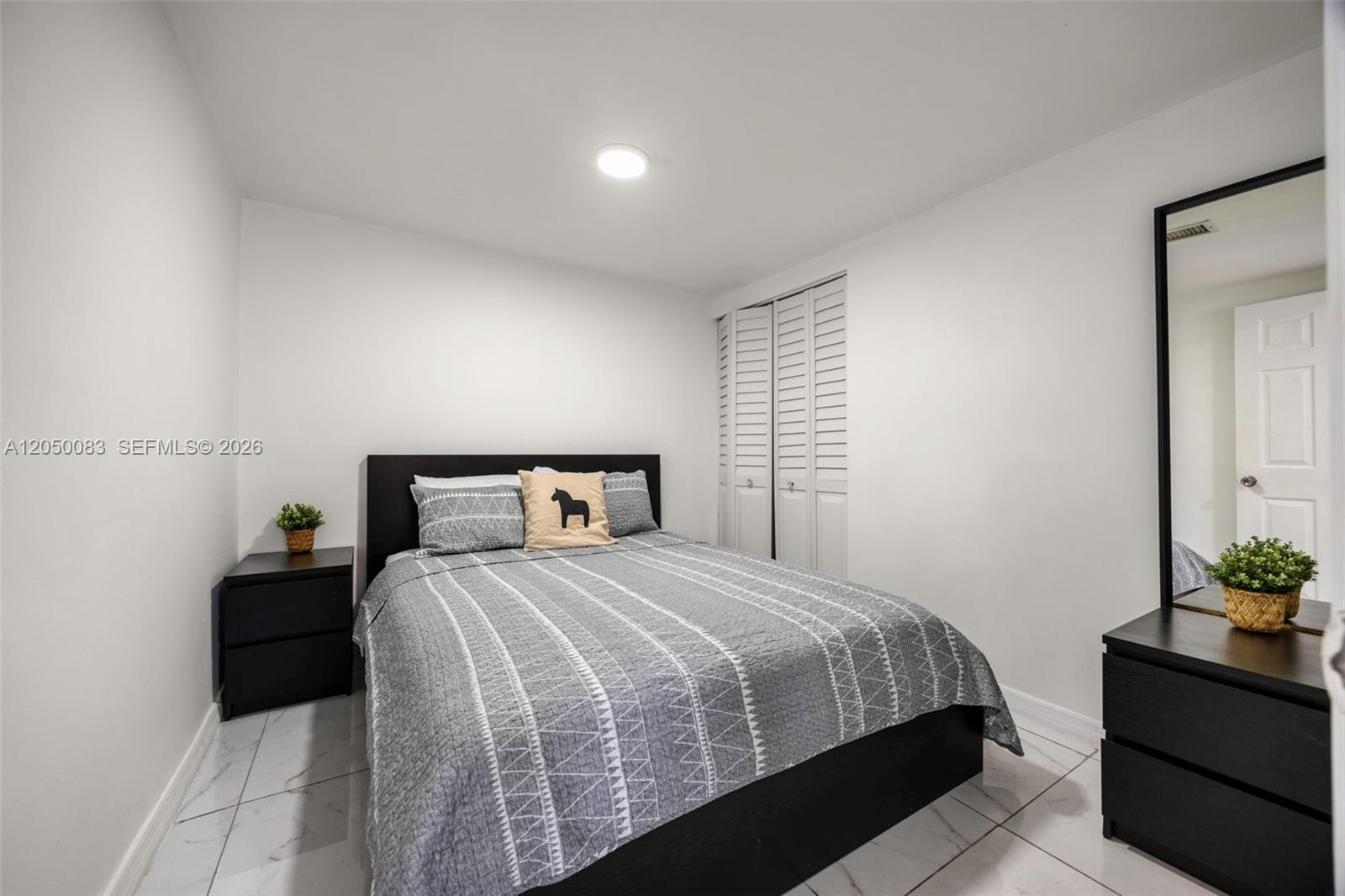 See details / 2624 sq. ft. $ 2026-07-08 0 Photo