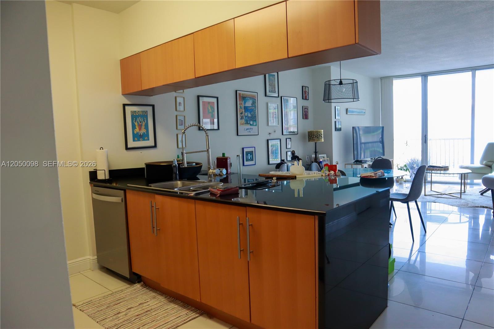 Ver detalles 3411 1 / 1 791 sq. ft. $ 2026-07-08 0 foto