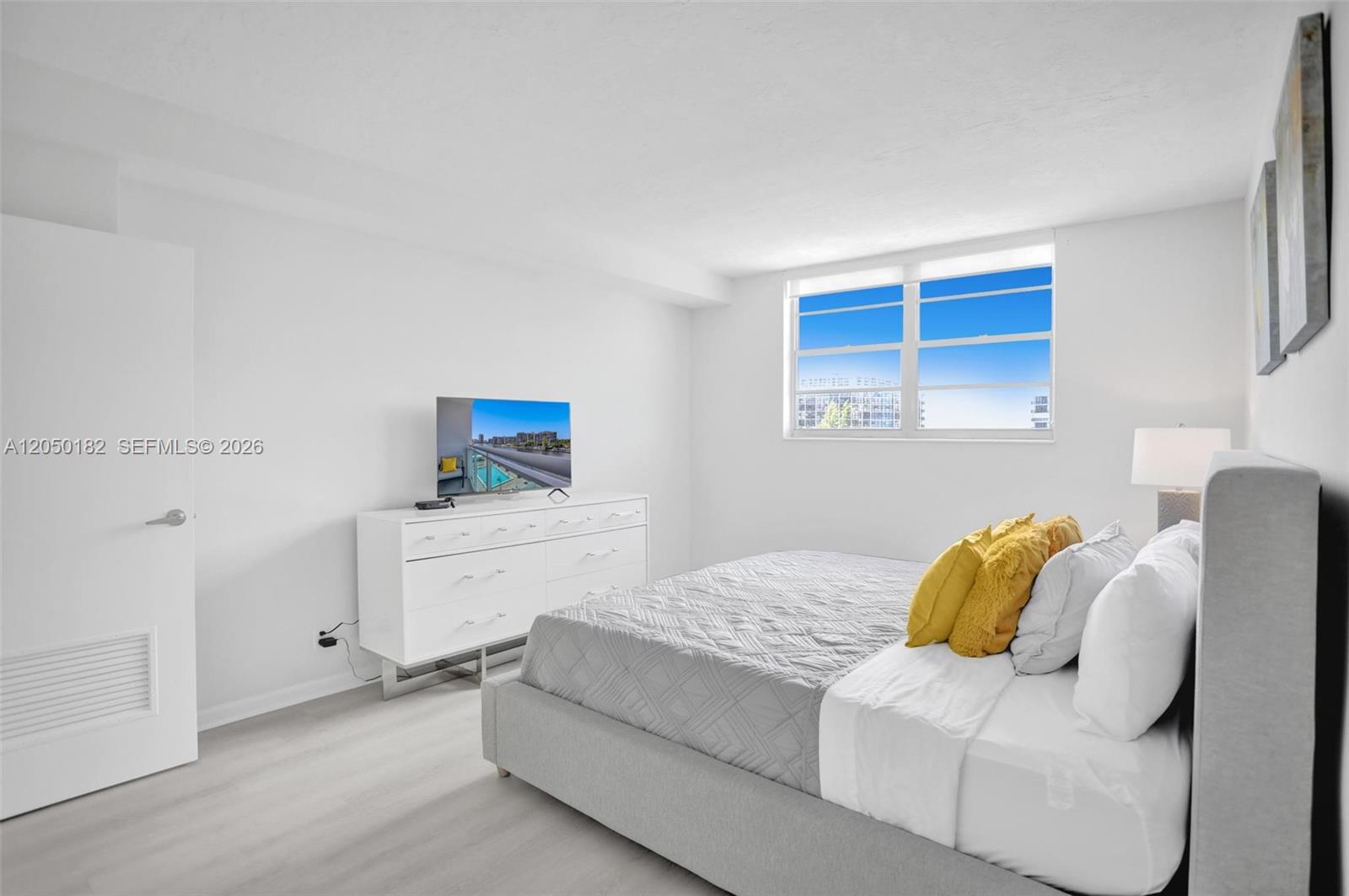 Photo of 3000 Ocean Dr #412 (Available August 20), Hollywood, Florida, 33019 -