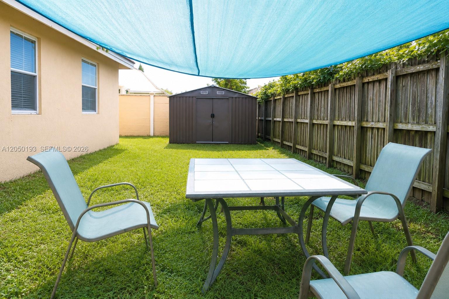 Ver detalles 16474 4 / 3 2080 sq. ft. $ 2026-08-06 0 foto