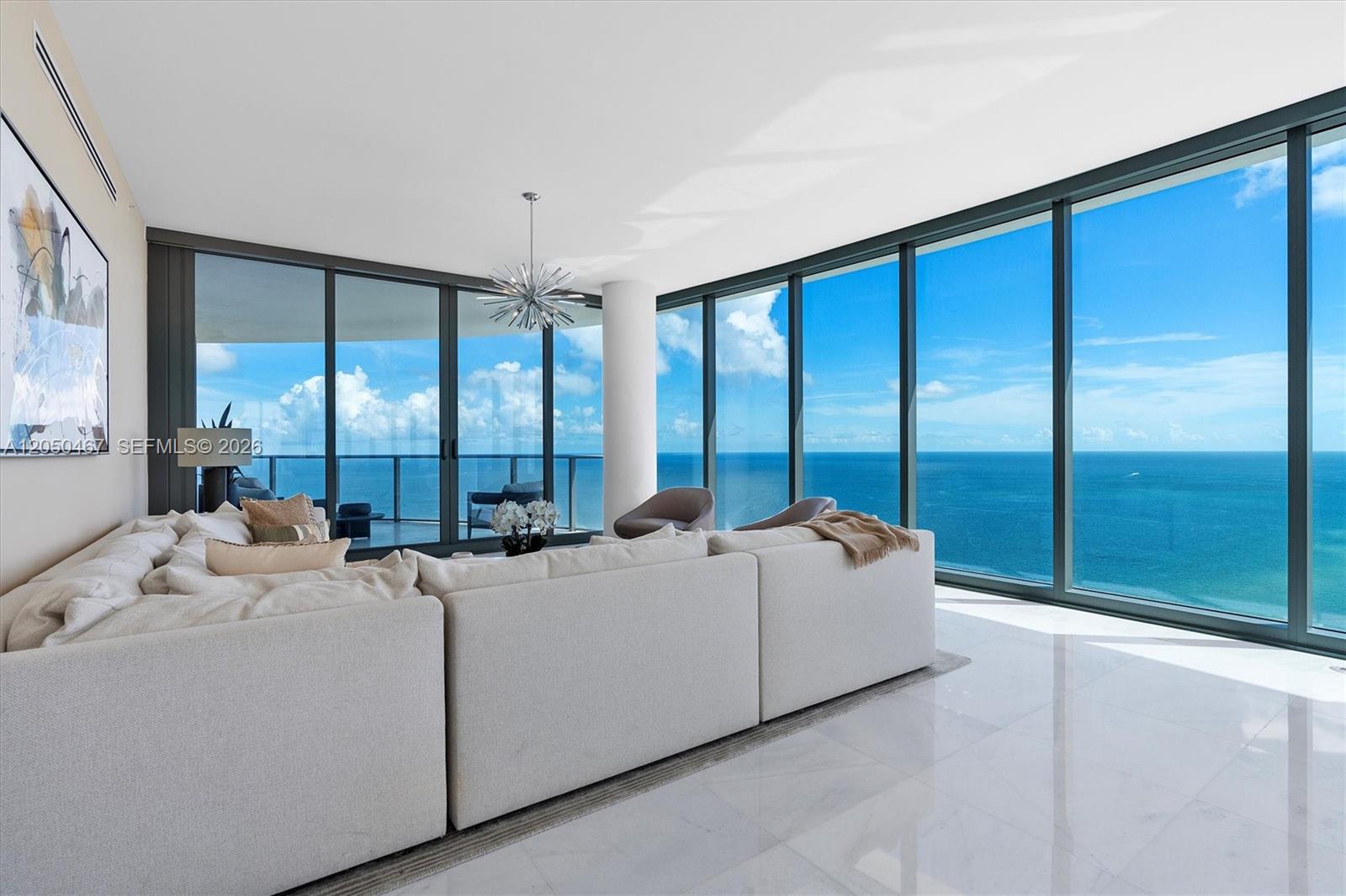 Ver detalles 3605 4 / 6 3204 sq. ft. $ 2026-07-08 0 foto