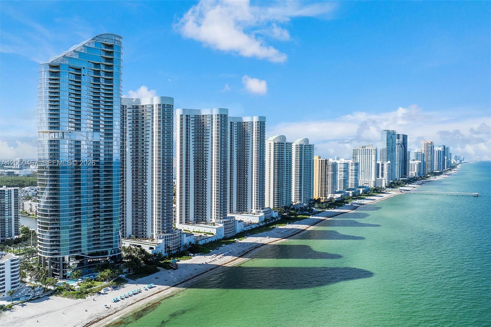 Ver detalles 3605 4 / 6 3204 sq. ft. $ 2026-07-08 0 foto