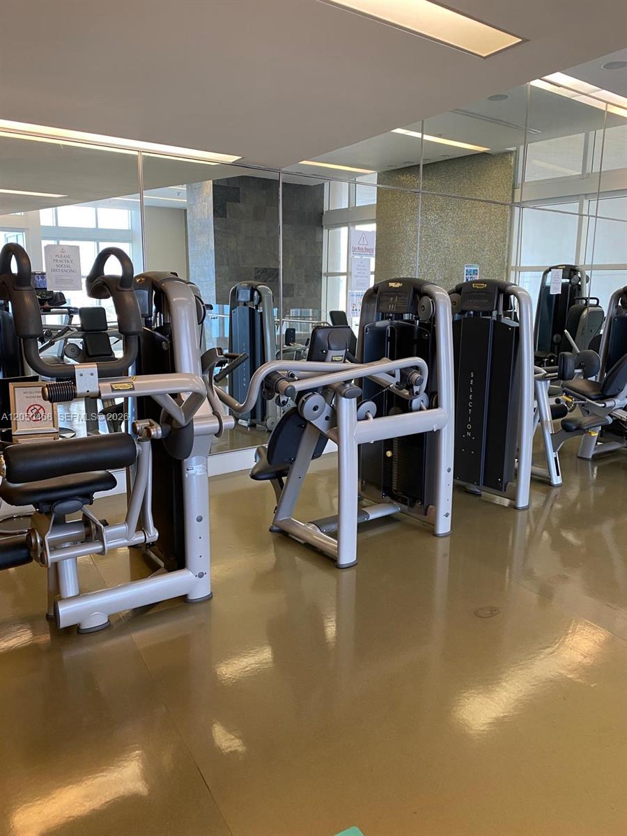901A 2 / 2 1289 sq. ft. $ 2026-07-08 0 foto