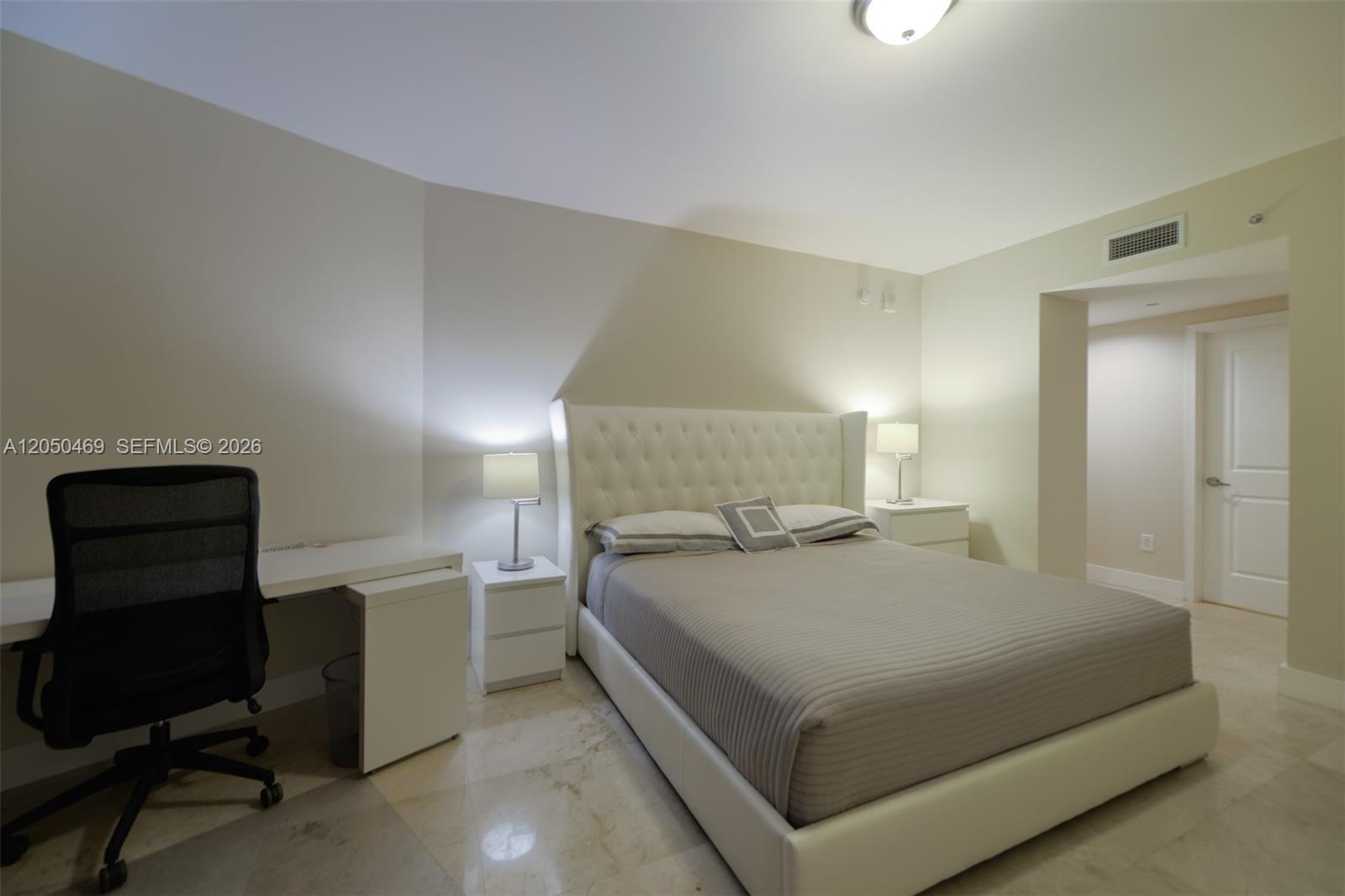 Photo of 3101 Ocean Dr #404, Hollywood, Florida, 33019 -