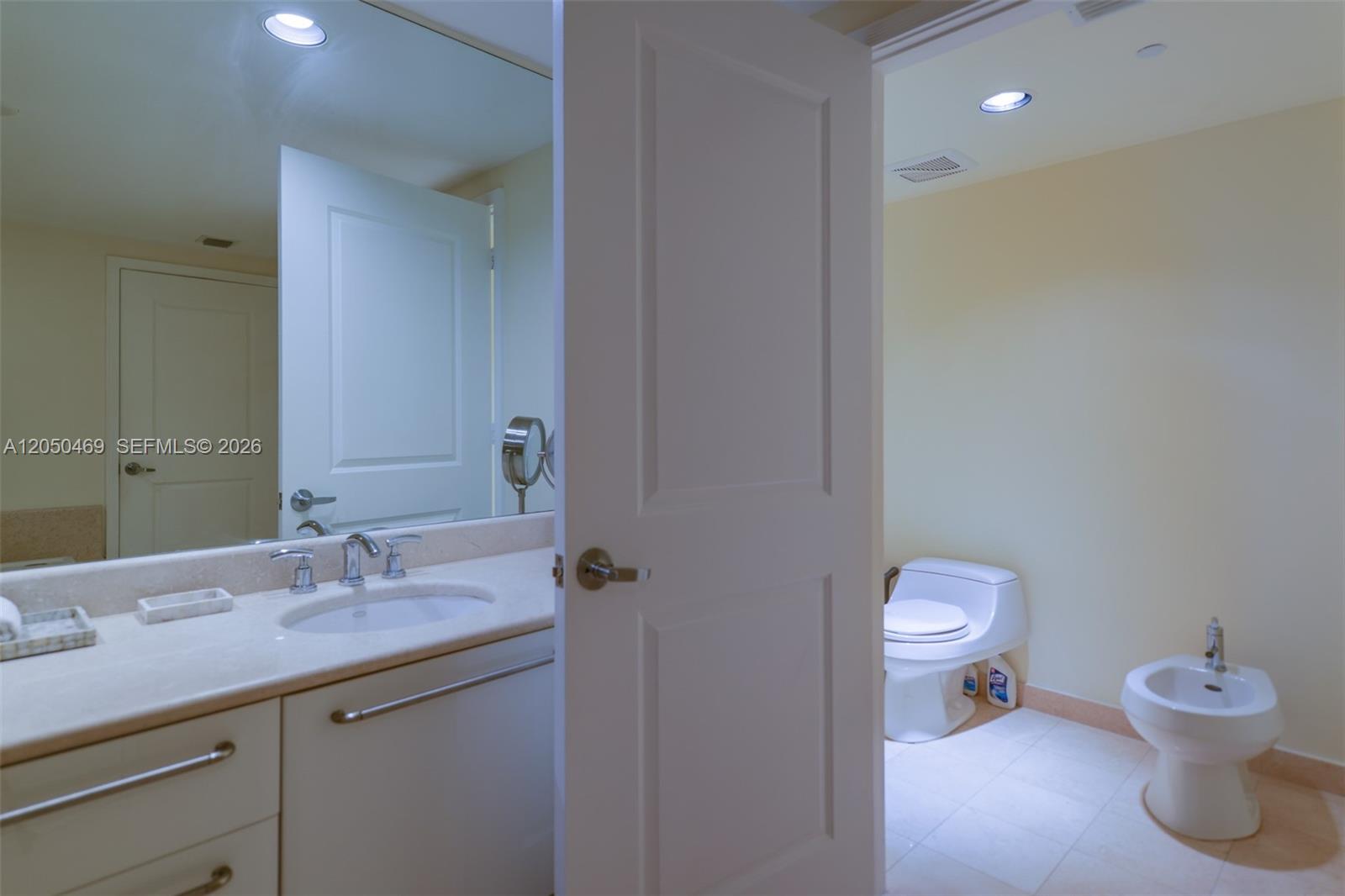 Photo of 3101 Ocean Dr #404, Hollywood, Florida, 33019 -
