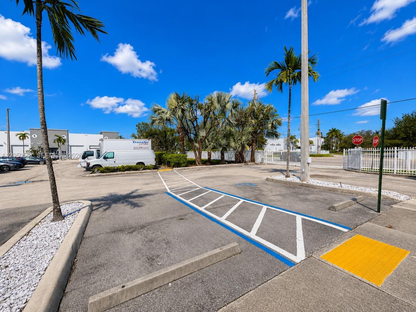See details 11 / sq. ft. $ 2026-07-10 0 Photo