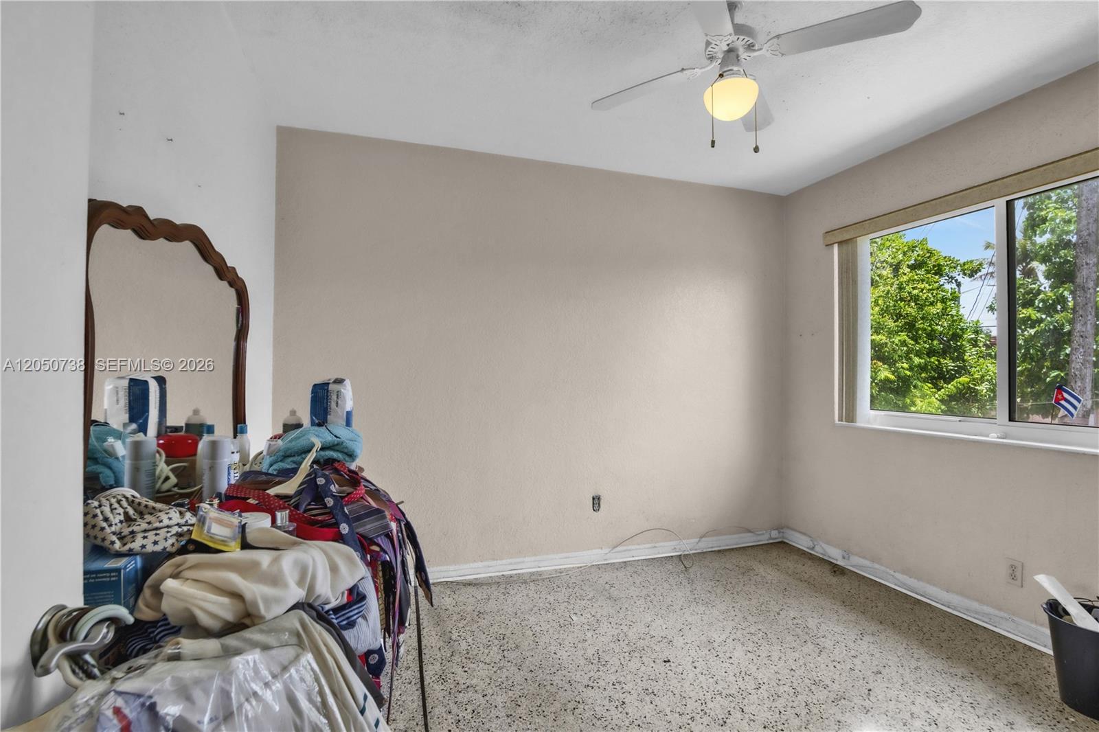 See details / 1950 sq. ft. $ 2026-07-09 0 Photo