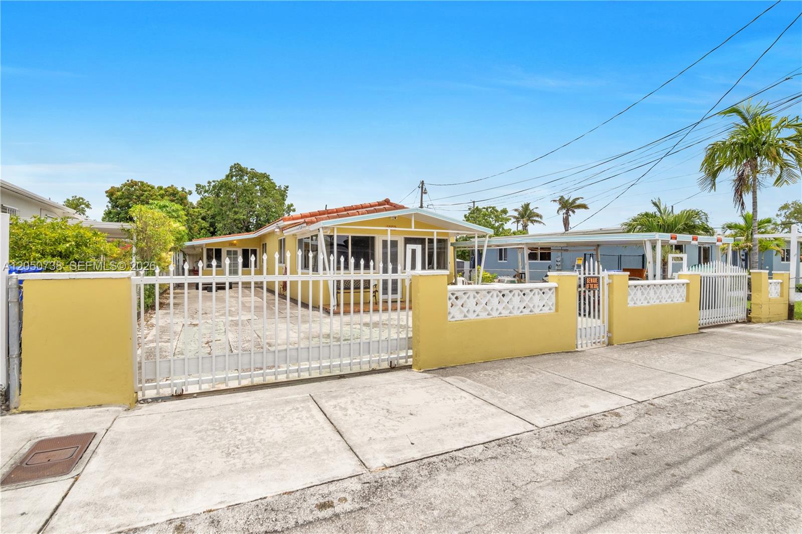 See details / 1950 sq. ft. $ 2026-07-09 0 Photo