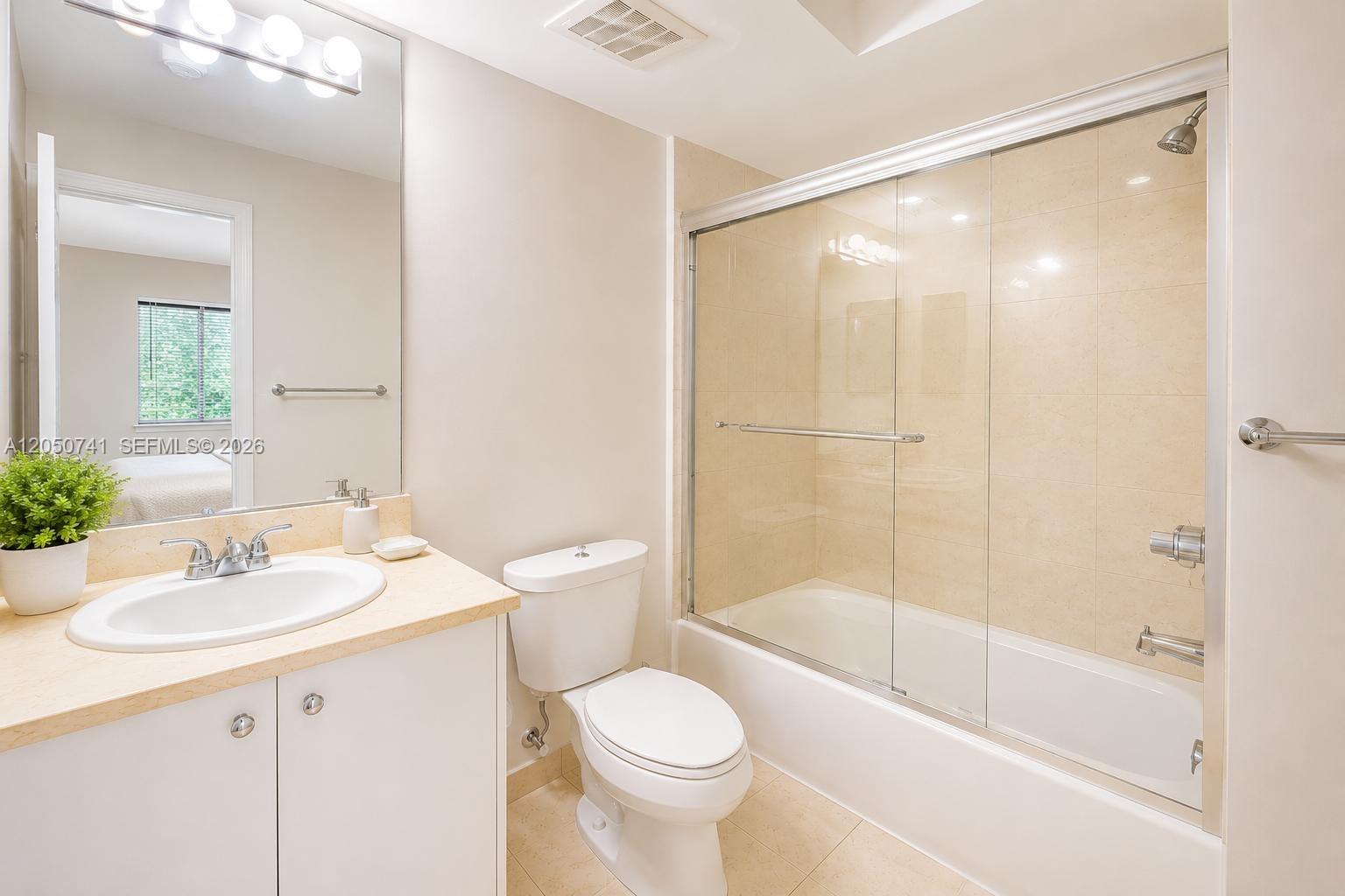 Photo of 20000 Country Club Dr #405, Aventura, Florida, 33180 -