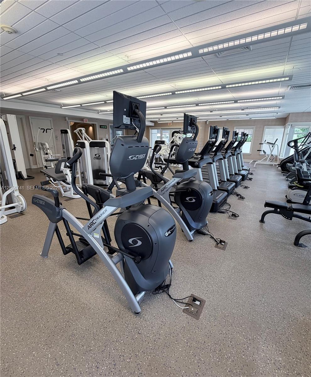 Photo of 20000 Country Club Dr #405, Aventura, Florida, 33180 -