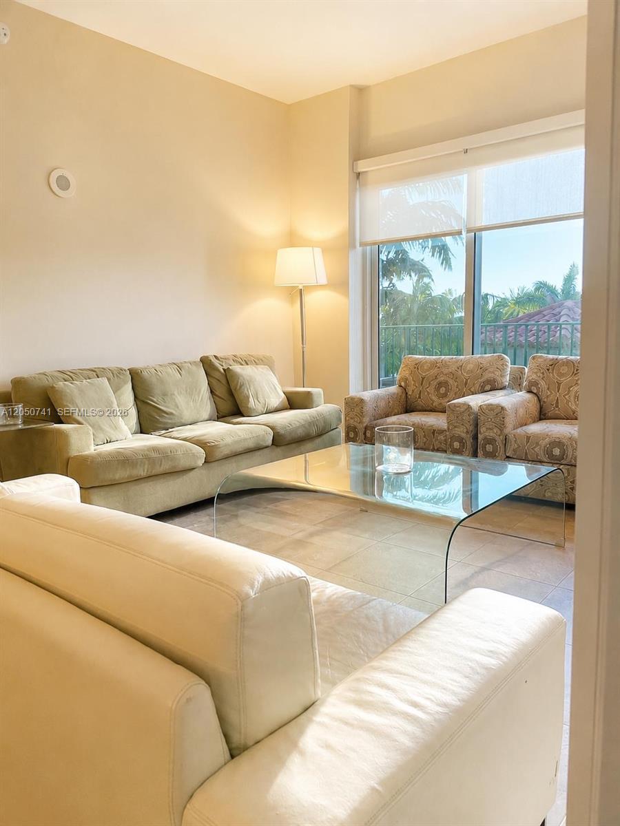Photo of 20000 Country Club Dr #405, Aventura, Florida, 33180 -