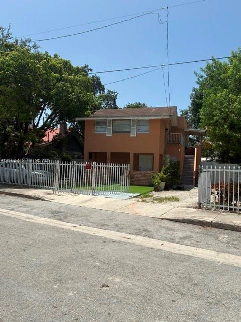See details / 2105 sq. ft. $ 2026-07-09 0 Photo