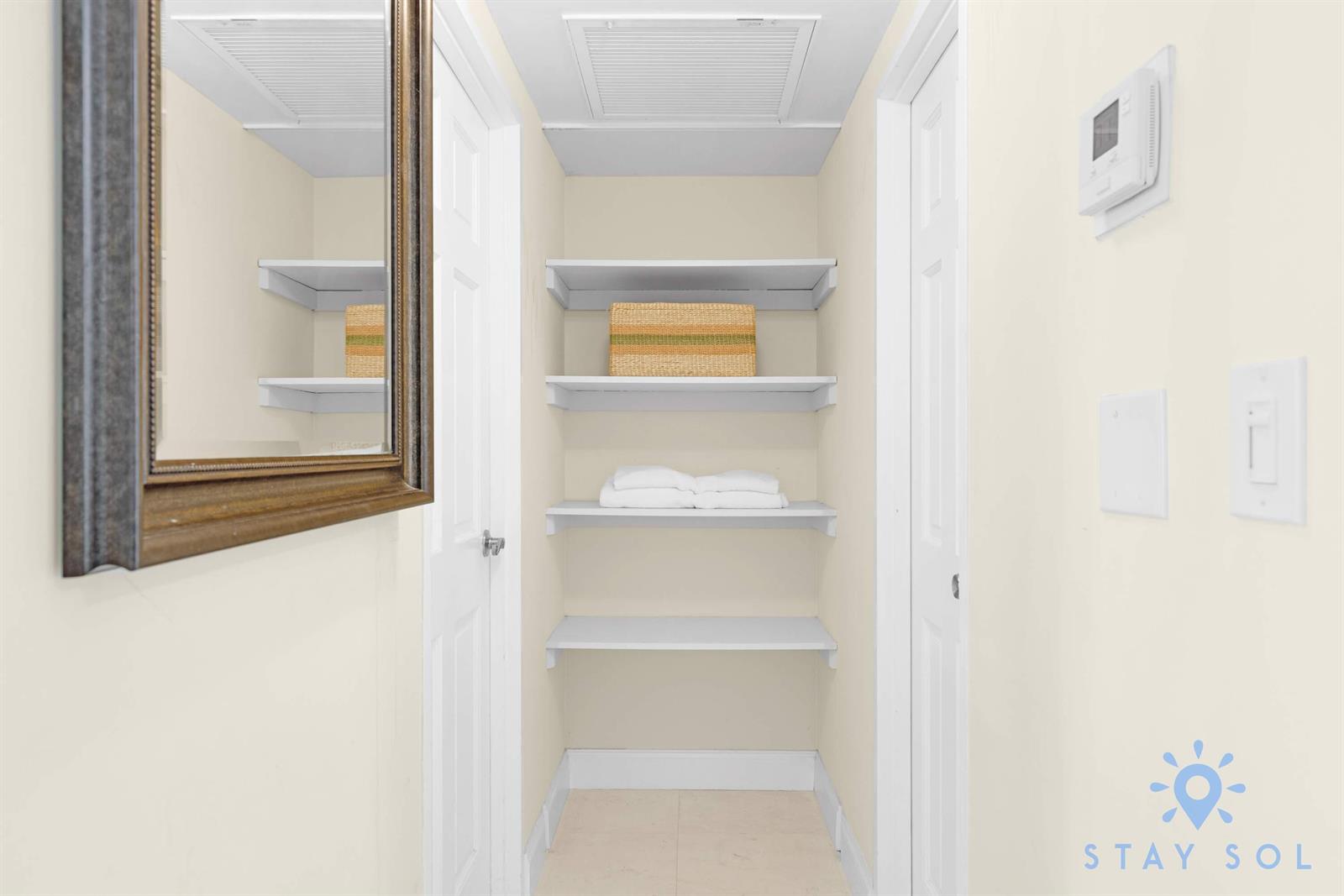 Photo of 3901 Ocean #14k, Hollywood, Florida, 33019 - 14K linen closet