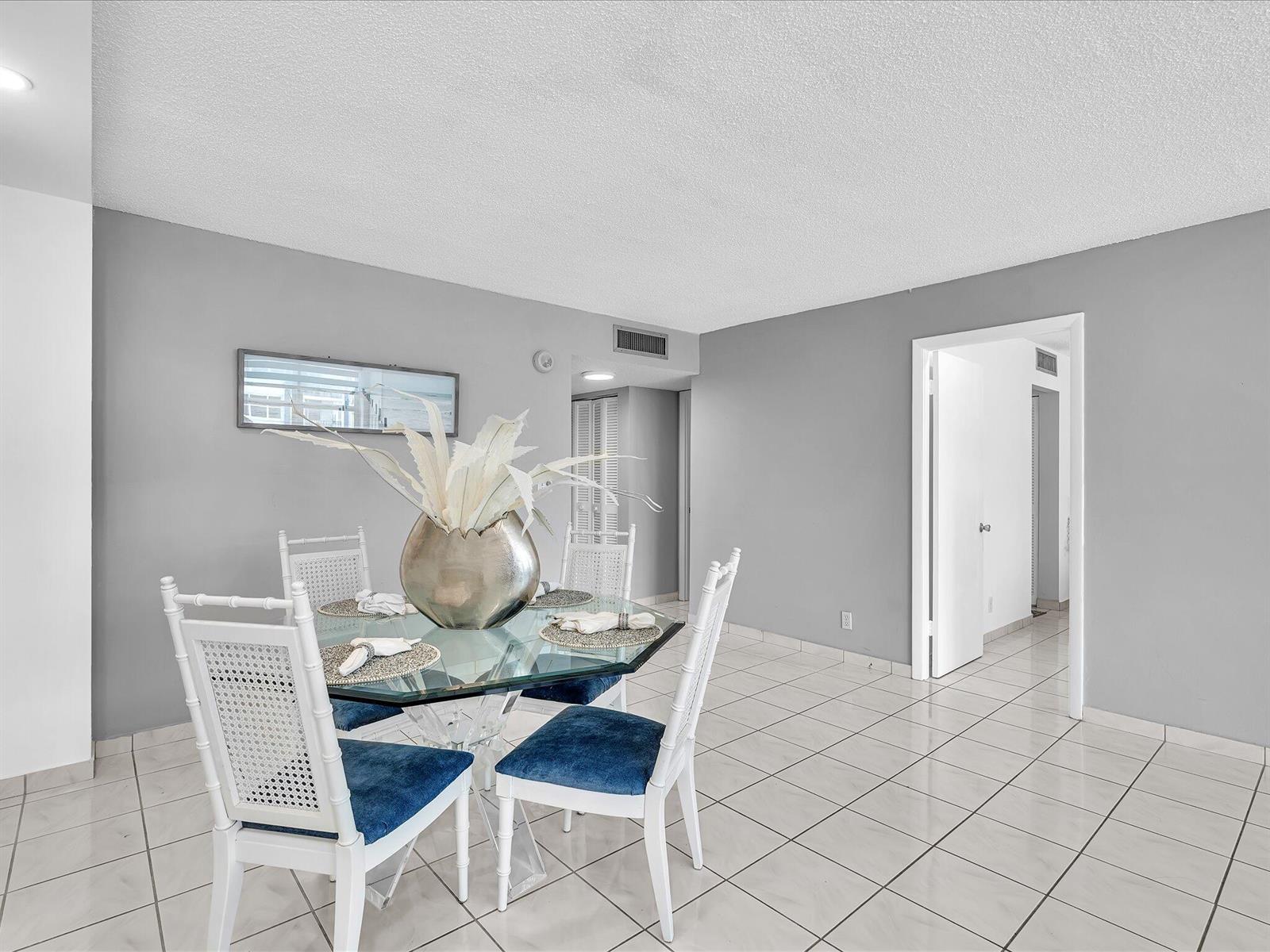 Photo of 1410 Ocean #1103, Hollywood, Florida, 33019 - 14-FPP00401