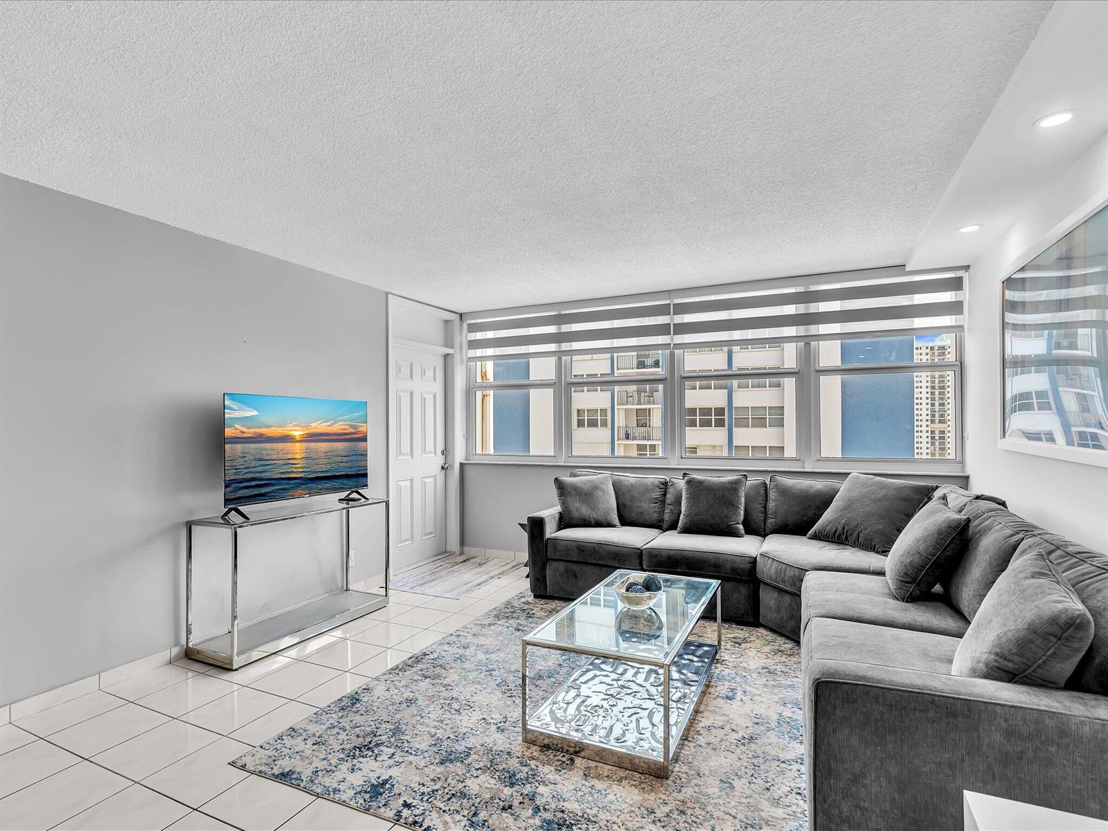 Photo of 1410 Ocean #1103, Hollywood, Florida, 33019 - 18-FPP00421