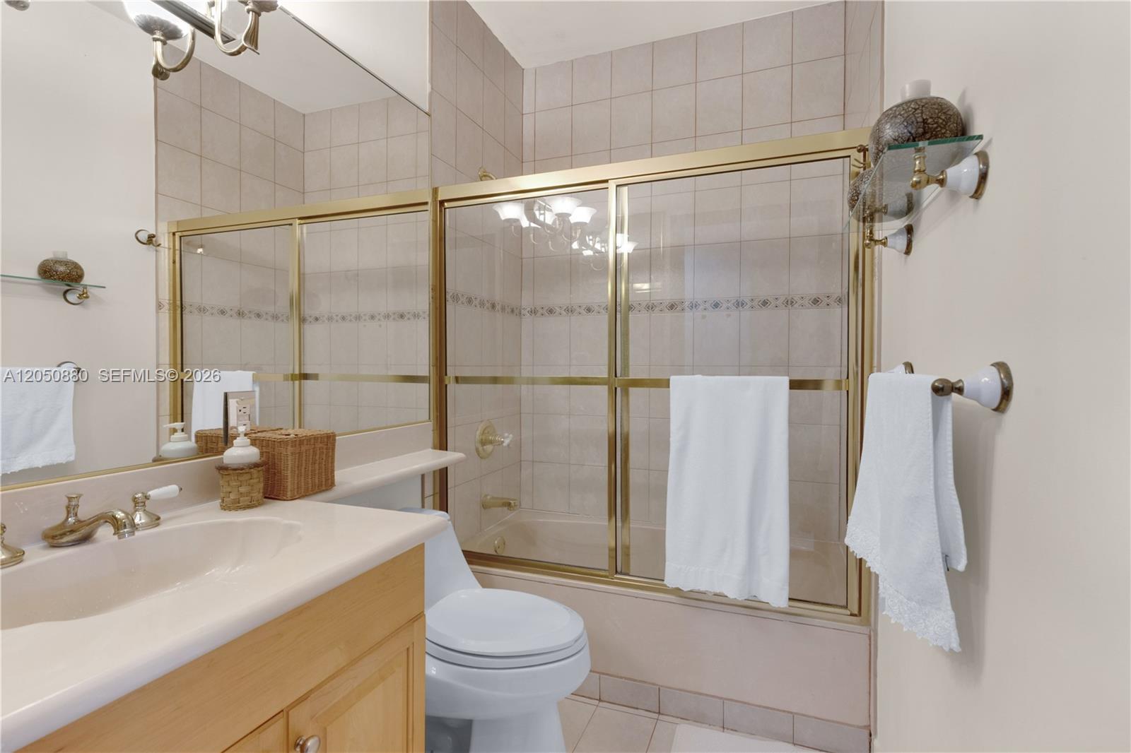Photo of 21399 Marina Cove Cir  #15, Aventura, Florida, 33180 - Third Bathroom