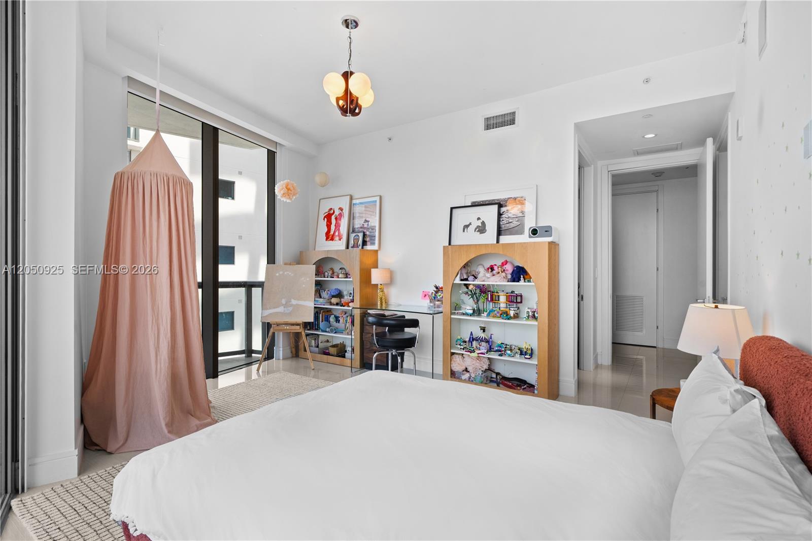Photo of 3250 188th St  #608, Aventura, Florida, 33180 - 