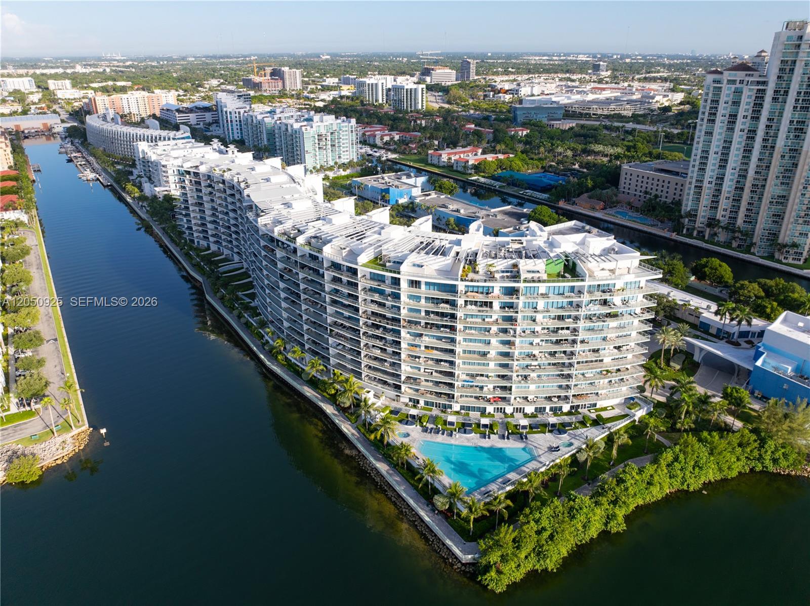 Photo of 3250 188th St  #608, Aventura, Florida, 33180 - 