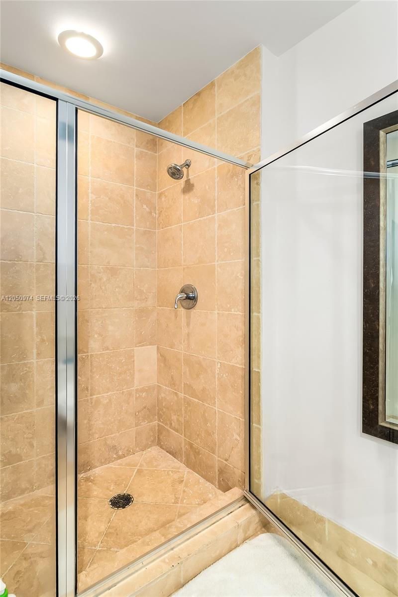 See details 3408 2 / 3 1570 sq. ft. $ 2026-07-09 0 Photo