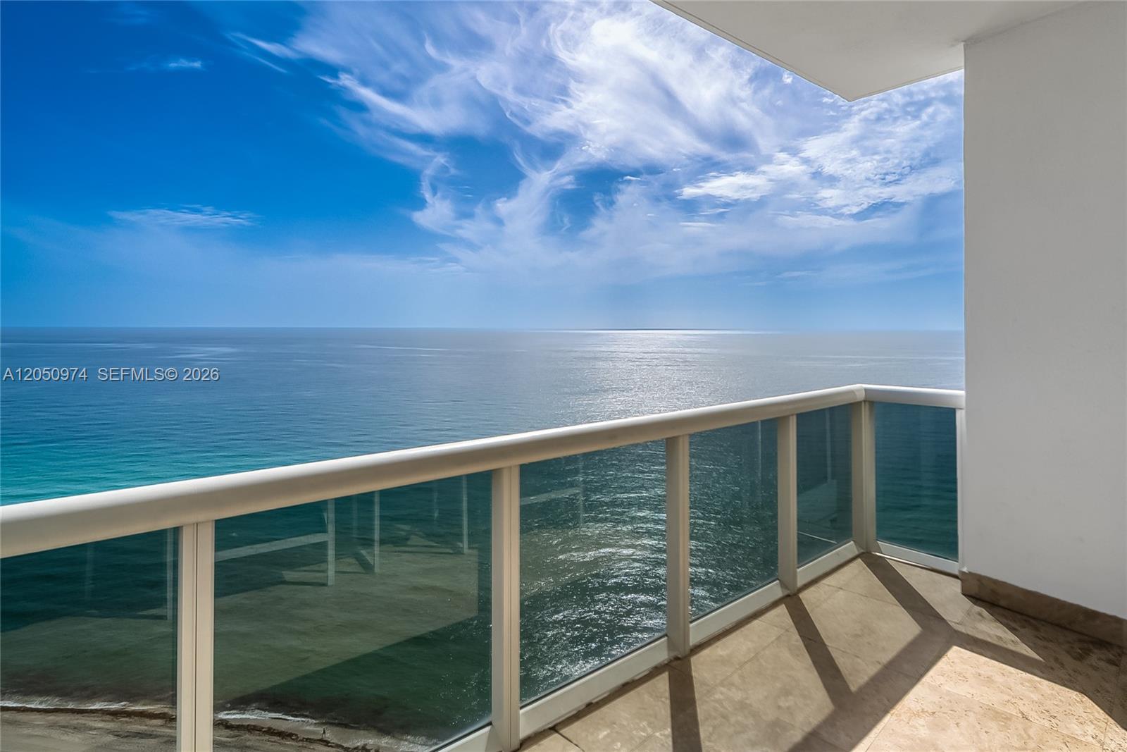 See details 3408 2 / 3 1570 sq. ft. $ 2026-07-09 0 Photo