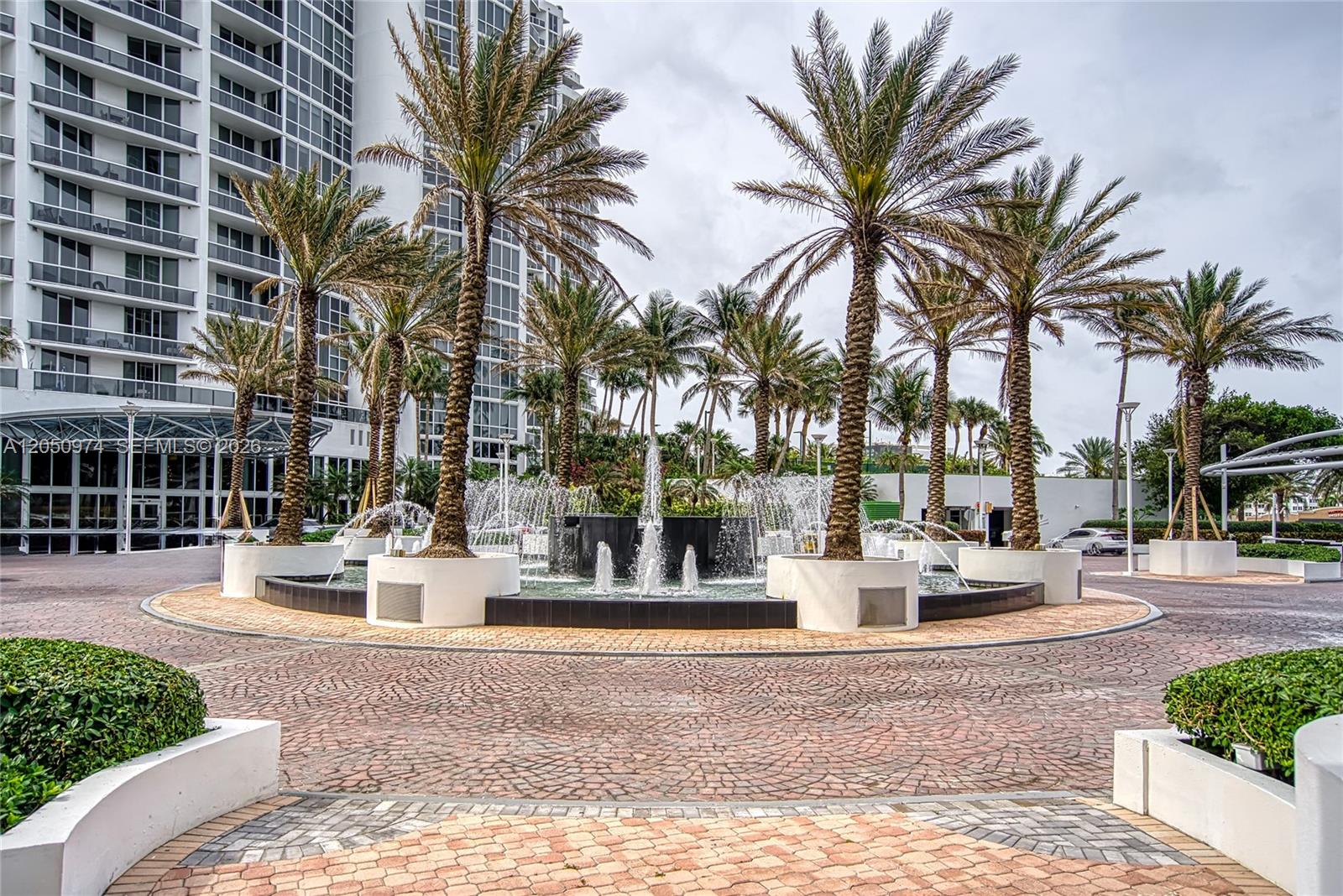 See details 3408 2 / 3 1570 sq. ft. $ 2026-07-09 0 Photo