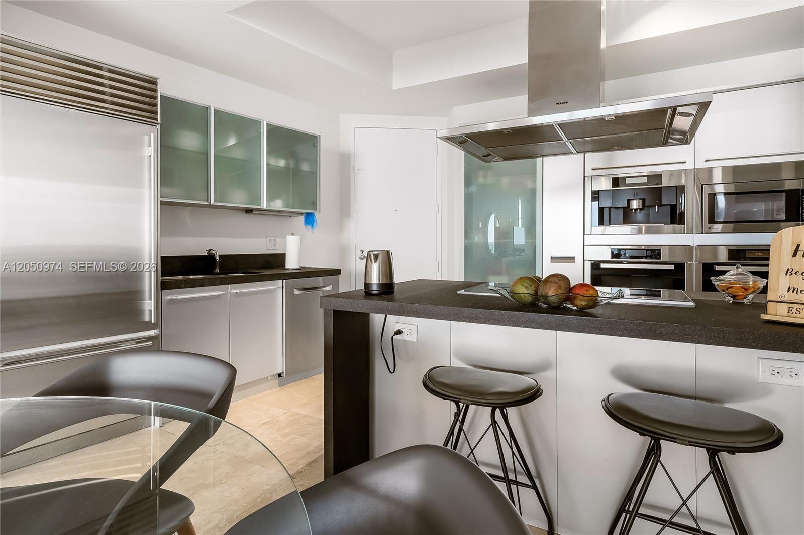 See details 3408 2 / 3 1570 sq. ft. $ 2026-07-09 0 Photo