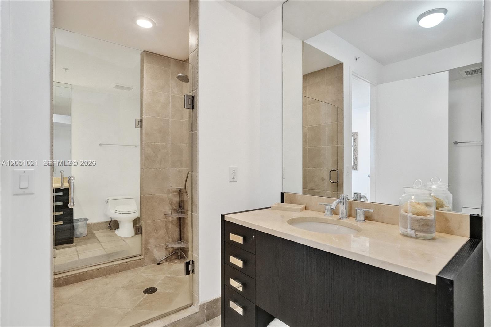 4705 2 / 2 1577 sq. ft. $ 2026-07-09 0 Photo