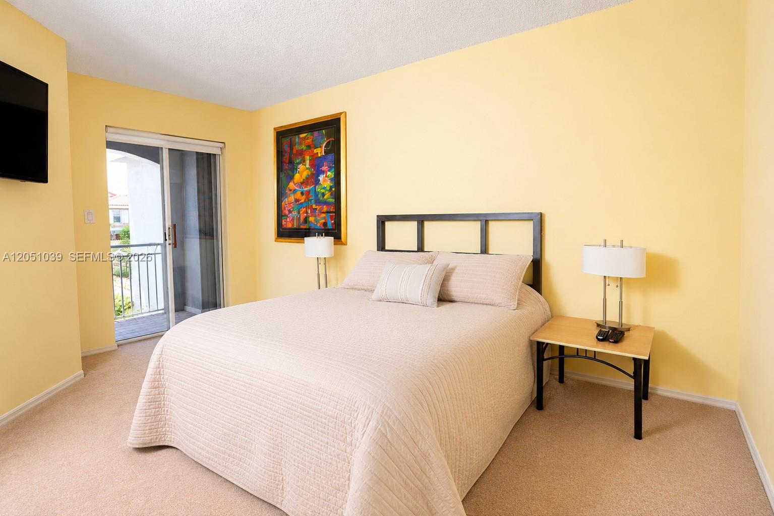Photo of 1115 Weeping Willow Way  (1115), Hollywood, Florida, 33019 - 